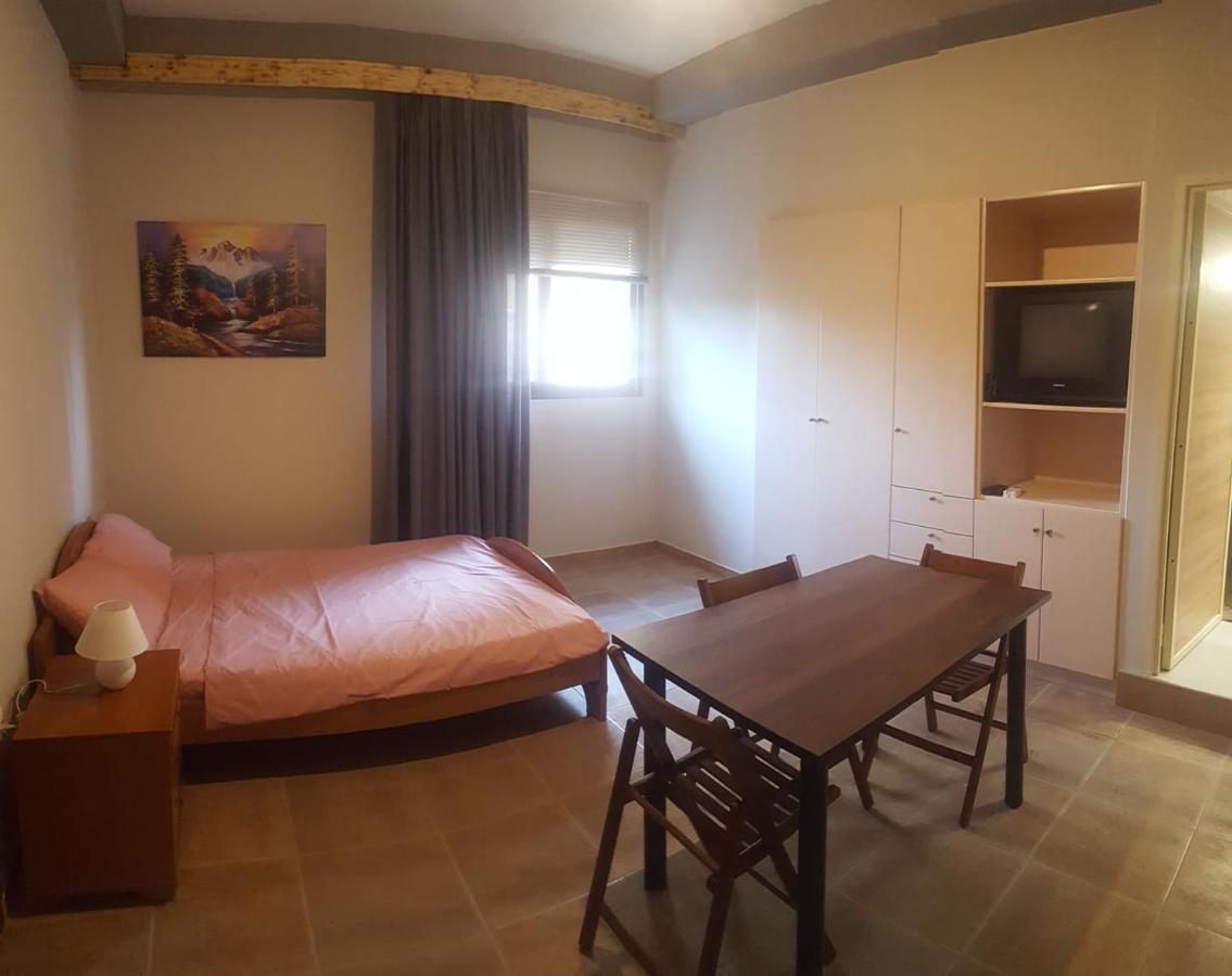 Kalamata Home, Marina A ภายนอก รูปภาพ